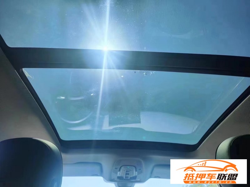  22年奧迪Q5轎車 