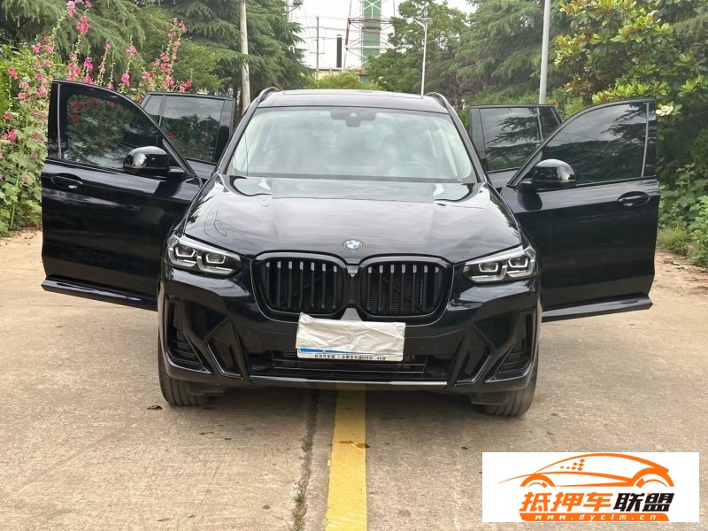  22年寶馬X3轎車 