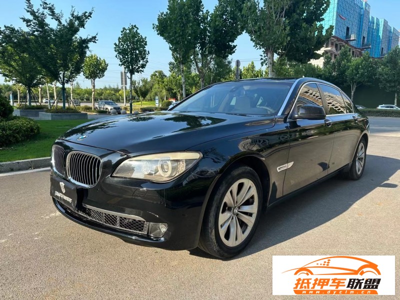  10年寶馬7系轎車 