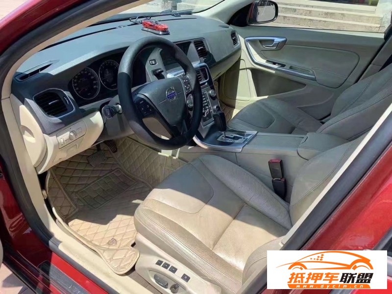  11年沃爾沃S60轎車 