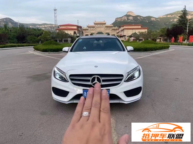  16年奔馳C轎車 