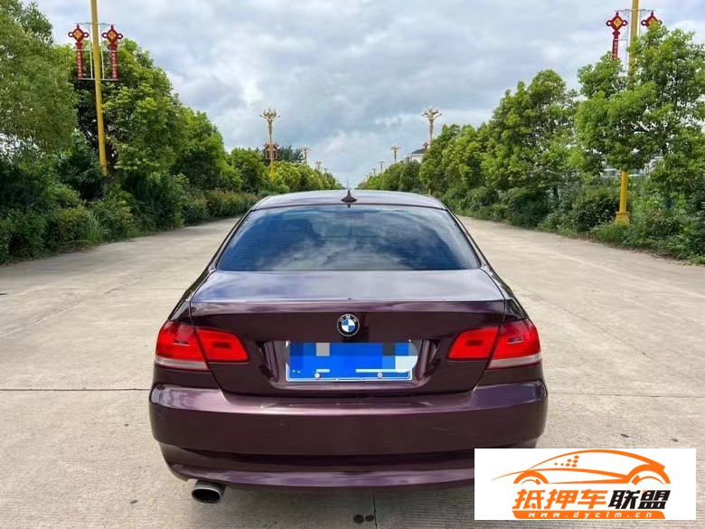  10年寶馬3系轎車 