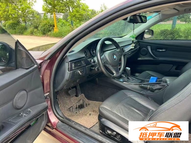  10年寶馬3系轎車 