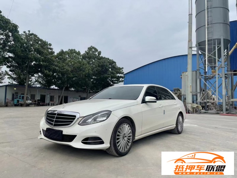  15年奔馳E轎車 