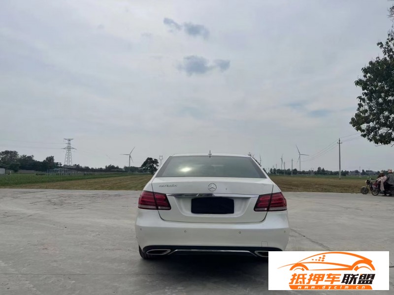  15年奔馳E轎車 