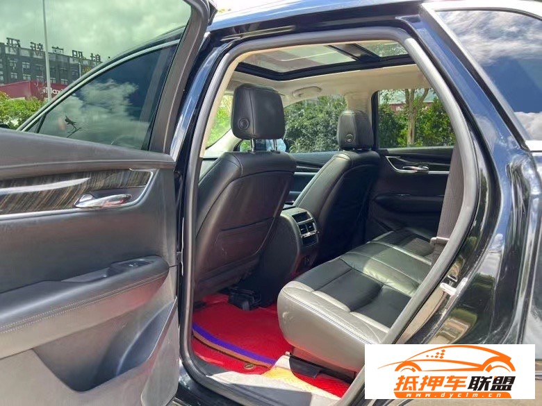  18年凱迪拉克XT5轎車(chē) 