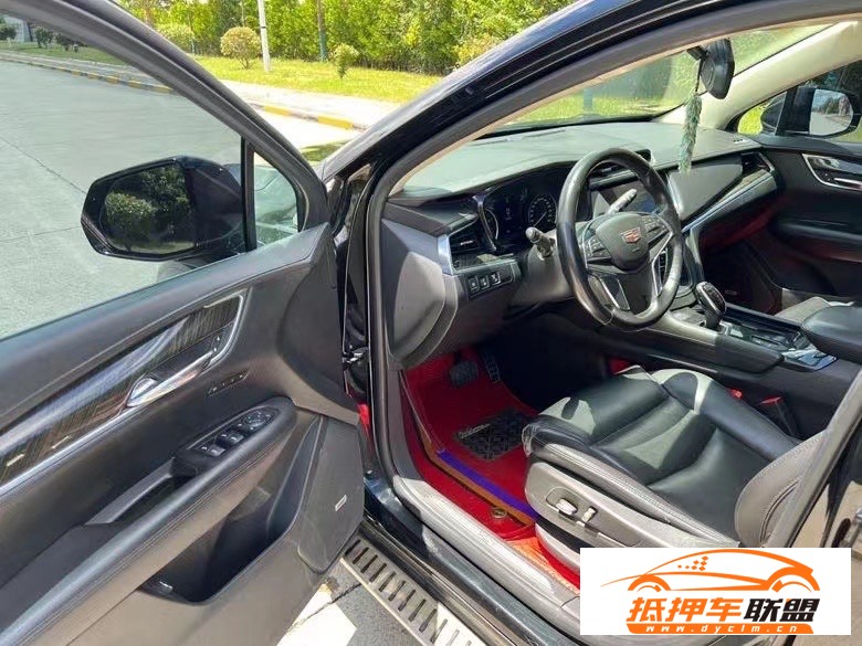  18年凱迪拉克XT5轎車(chē) 