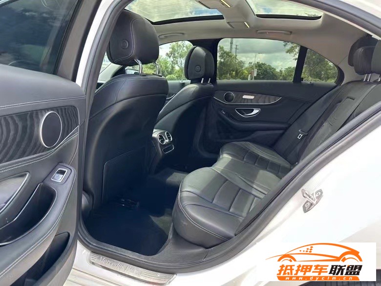  19年奔馳C轎車 