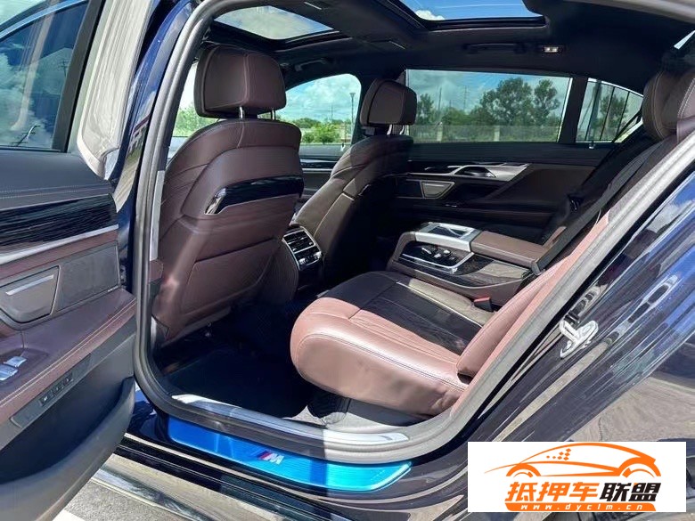  22年寶馬7系轎車(chē) 