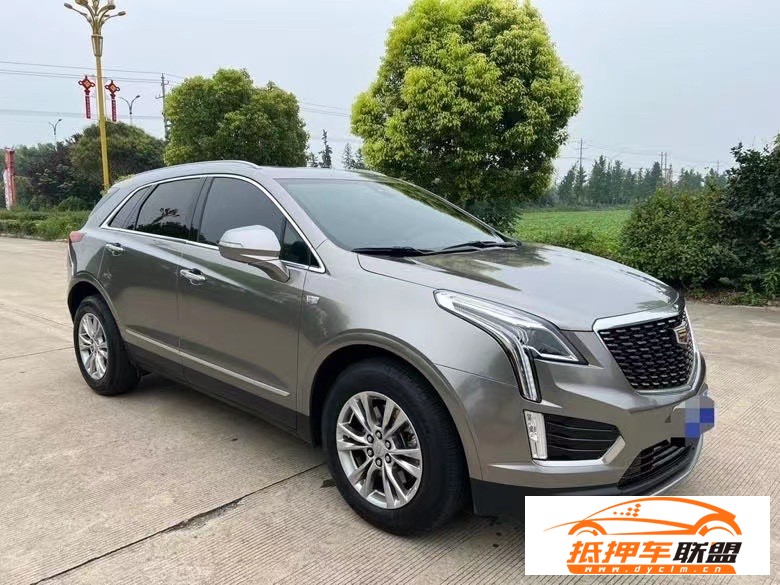  22年凱迪拉克XT5轎車 