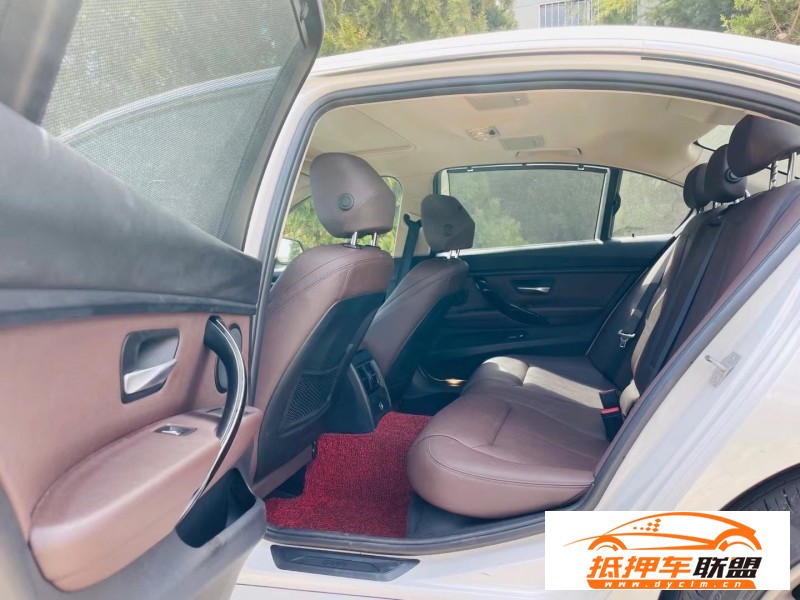  18年寶馬3系轎車 