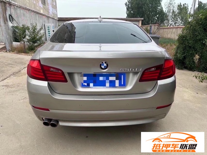  13年寶馬5系轎車 