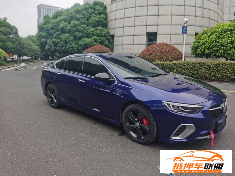  20年別克君威轎車 