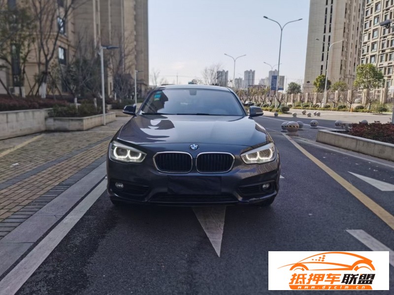  16年寶馬1系轎車(chē) 
