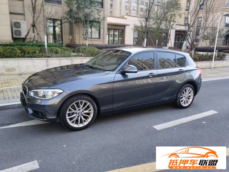  16年寶馬1系轎車(chē) 