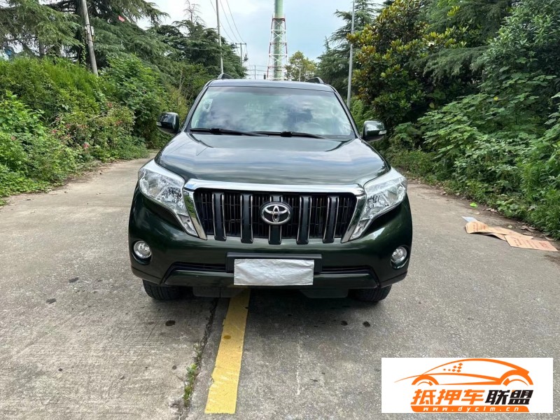  14年豐田普拉多轎車 