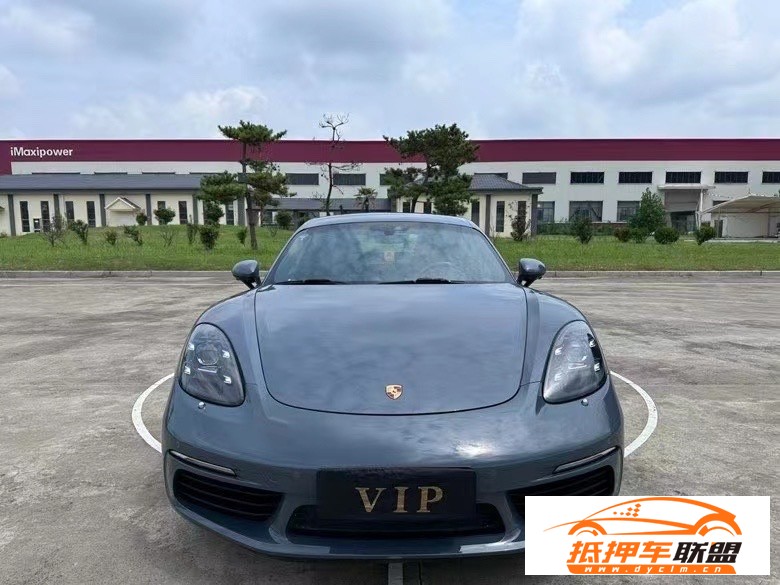  17年保時捷卡曼轎車 