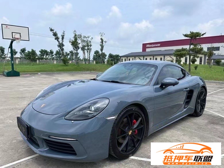  17年保時捷卡曼轎車 