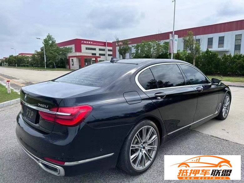  19年寶馬7系轎車 