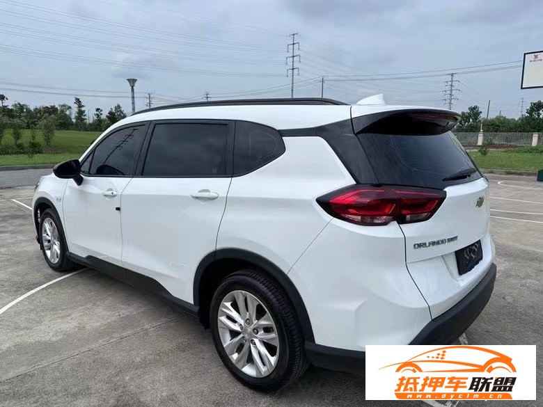  22年雪佛蘭沃蘭多轎車 