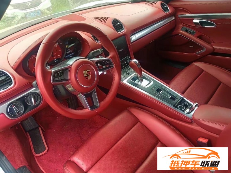  19年保時(shí)捷718轎車 