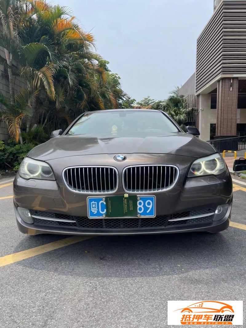  13年寶馬5系轎車 