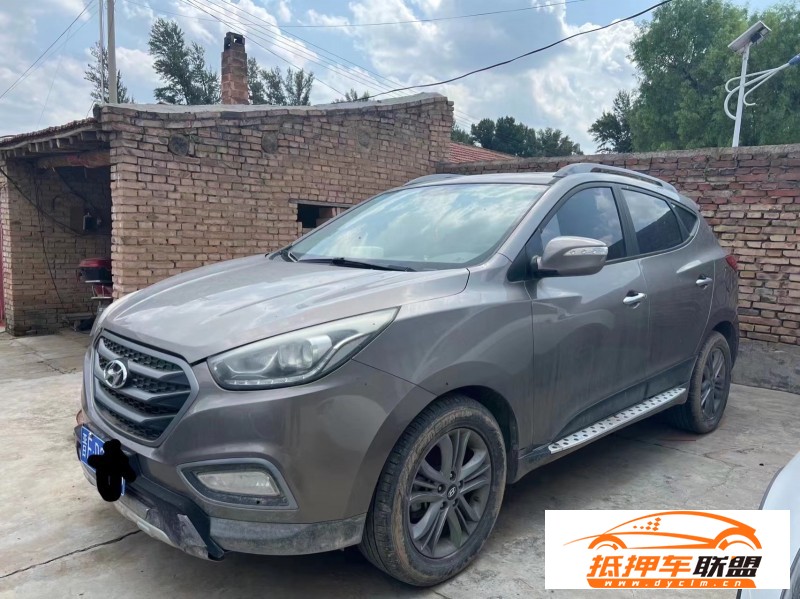  14年現(xiàn)代ix35轎車 