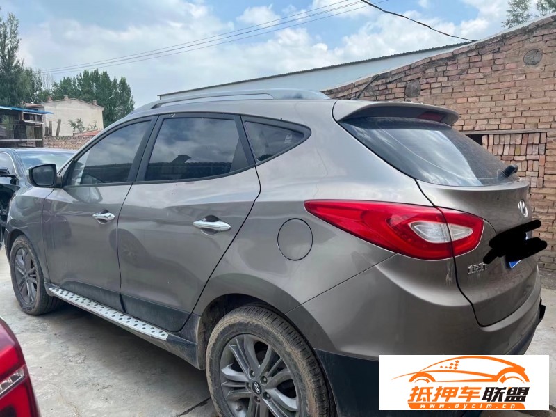  14年現(xiàn)代ix35轎車 