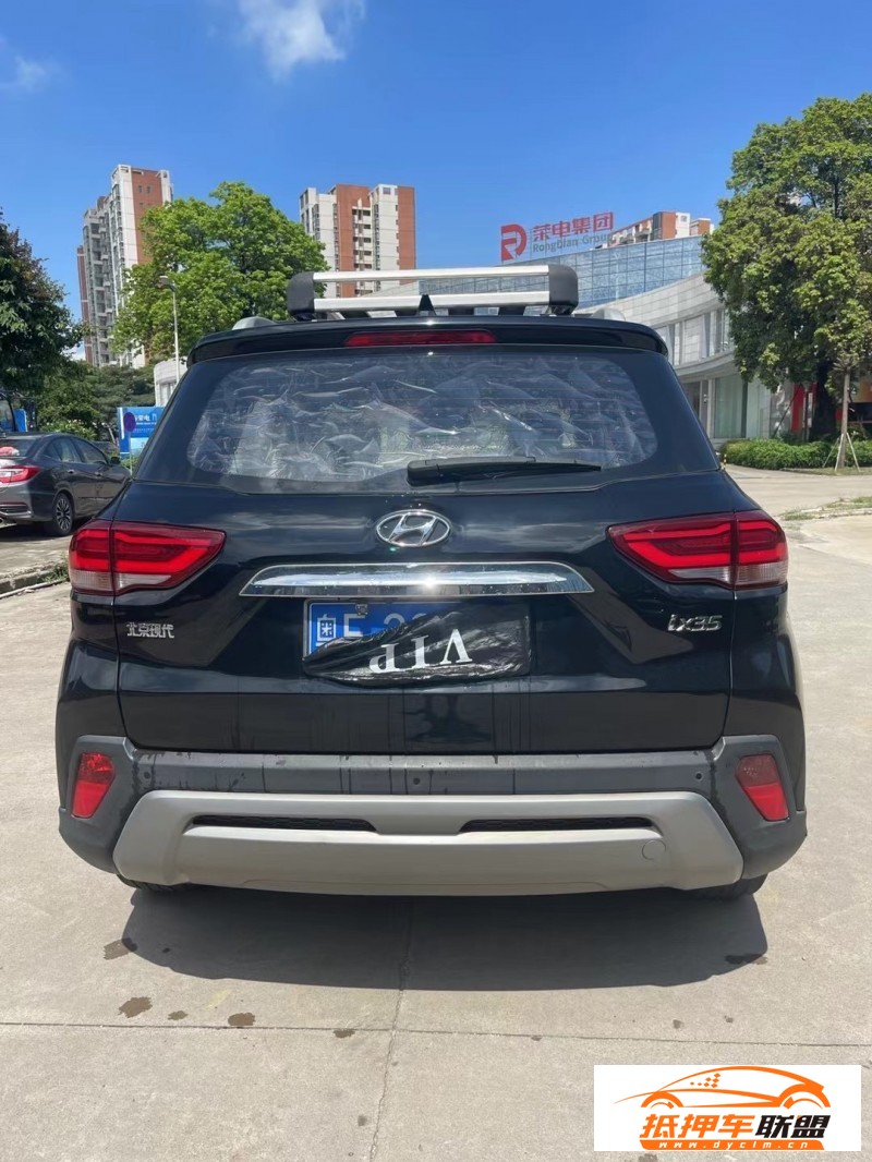 18年現(xiàn)代ix35轎車 