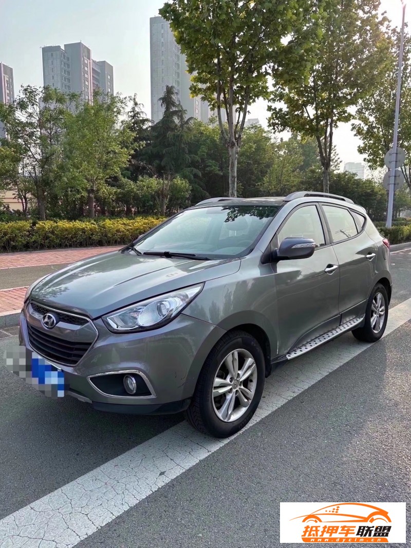  13年現(xiàn)代ix35轎車 