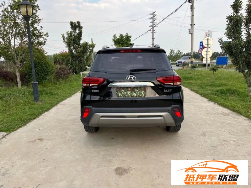  20年現(xiàn)代ix35轎車 