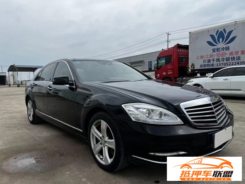  12年奔馳S轎車 