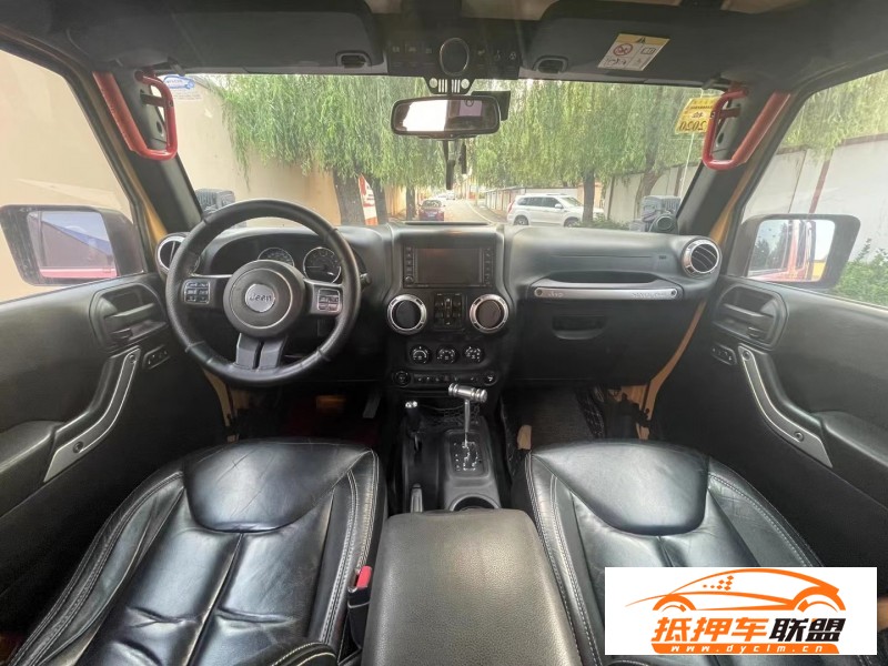  14年Jeep牧馬人SUV 