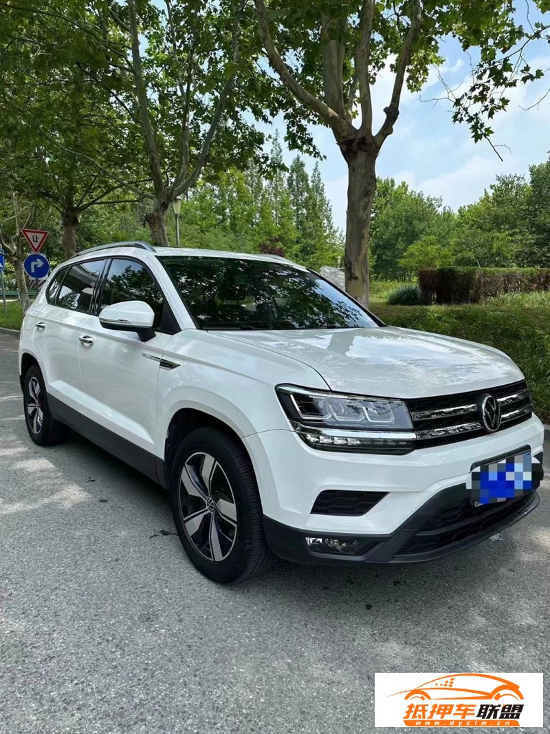  22年大眾途岳轎車 