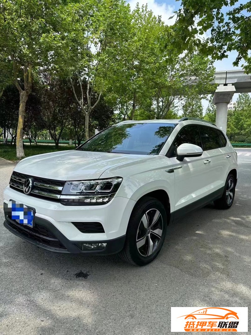  22年大眾途岳轎車 