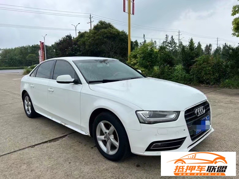  12年奧迪A4L轎車 