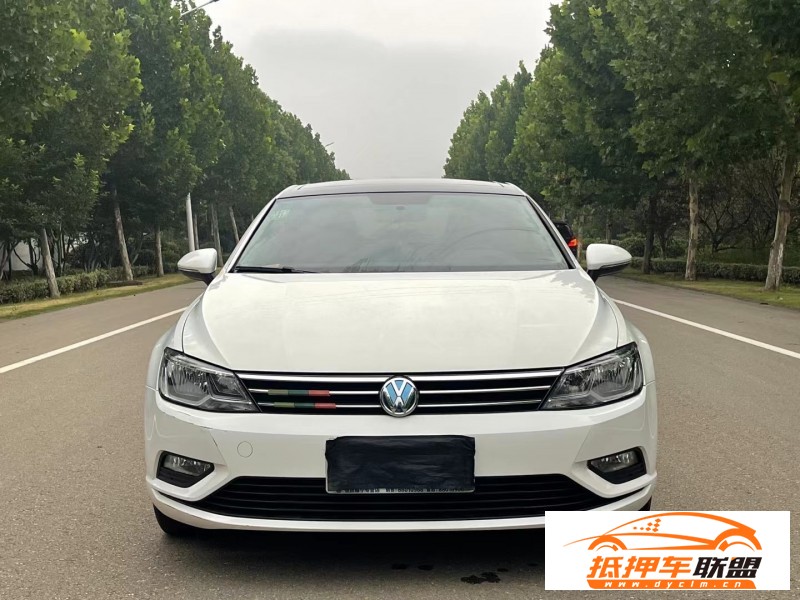  16年大眾凌渡轎車 