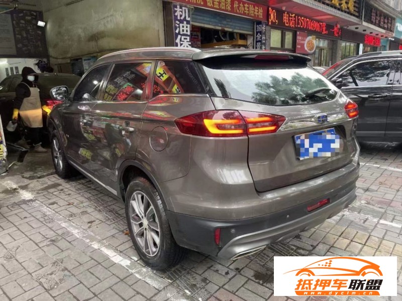  19年吉利博越轎車 