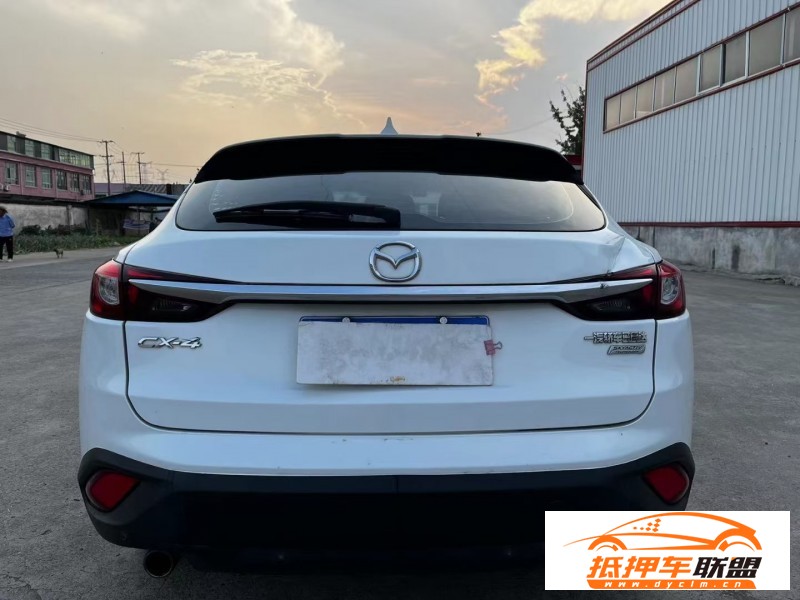  16年馬自達CX-4轎車 