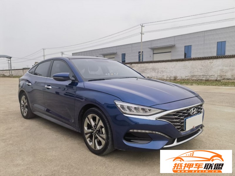  19年現(xiàn)代菲斯塔轎車 