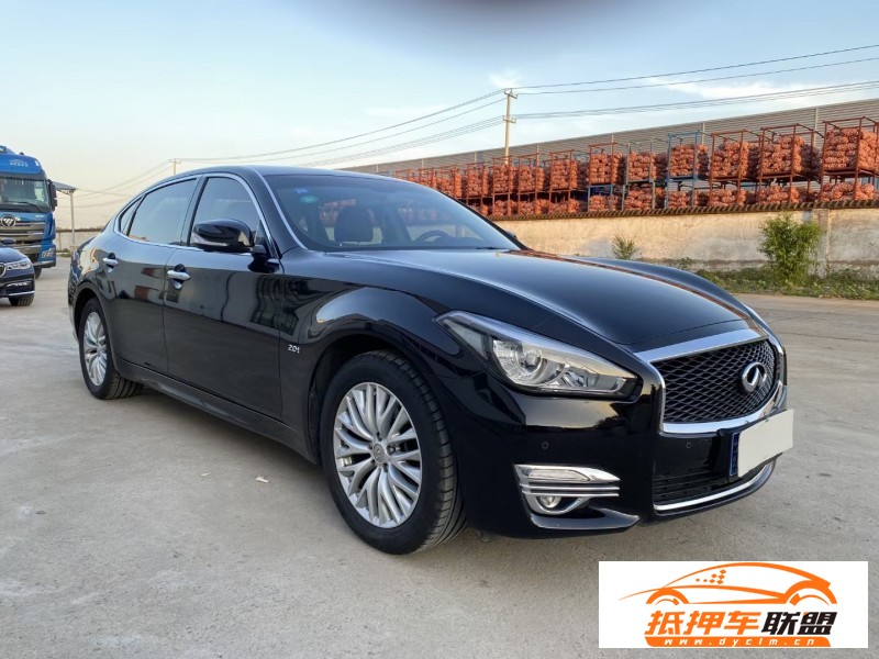  19年英菲尼迪Q70轎車 