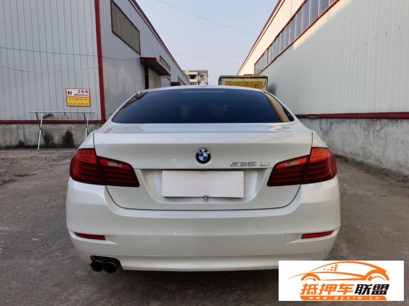  14年寶馬5系轎車 