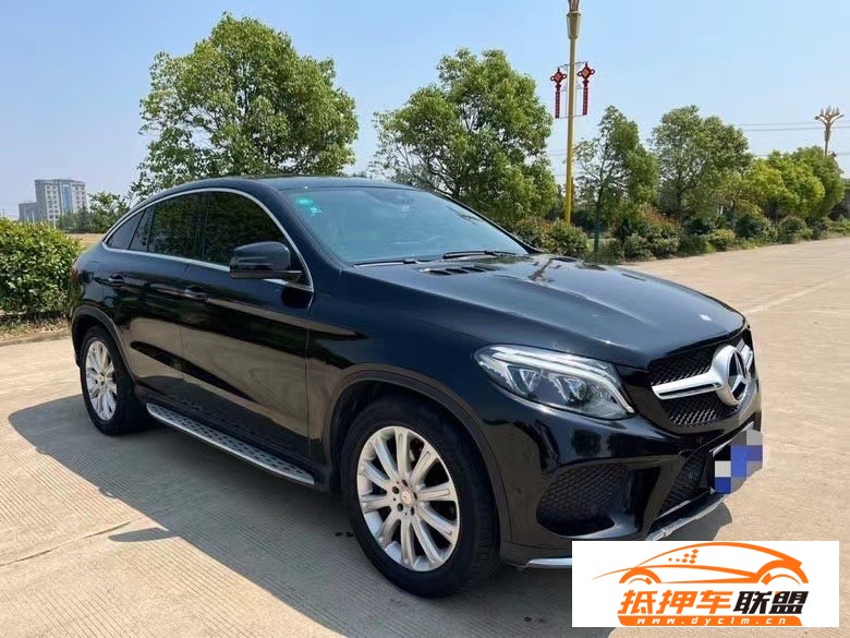  16年奔馳CL級轎車 