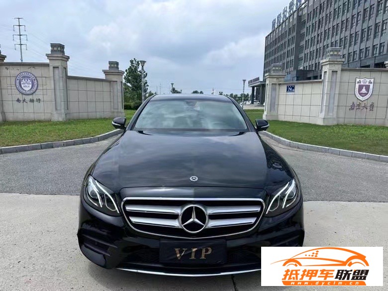  19年奔馳E轎車 