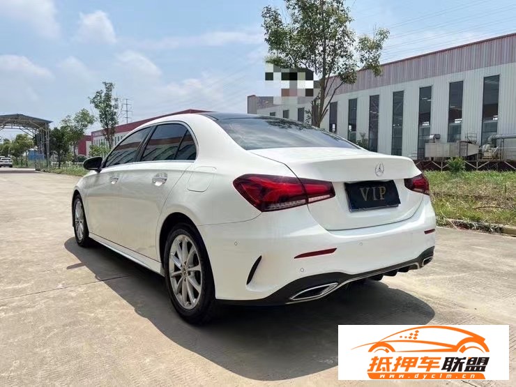  20年奔馳A轎車 
