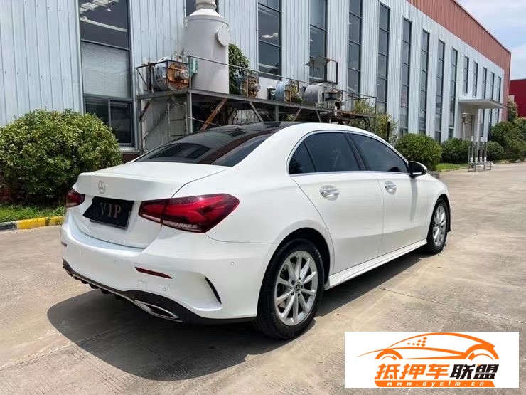  20年奔馳A轎車 