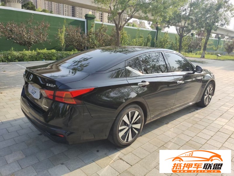  21年日產(chǎn)天籟轎車 