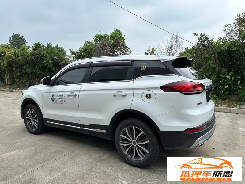  20年吉利博越轎車 