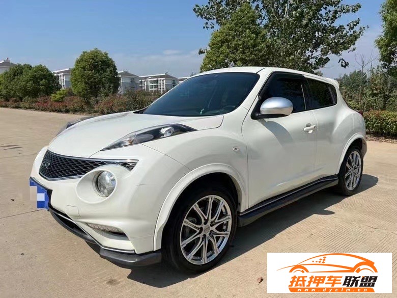  18年英菲尼迪ESQ轎車 