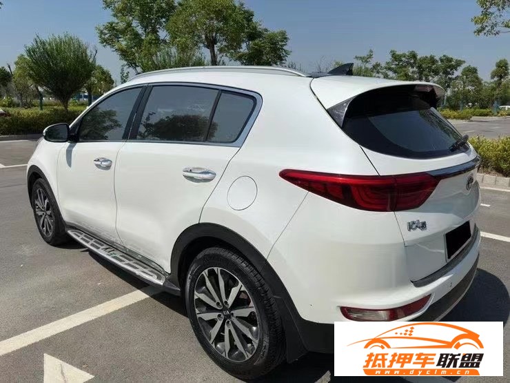  16年起亞KX5轎車 